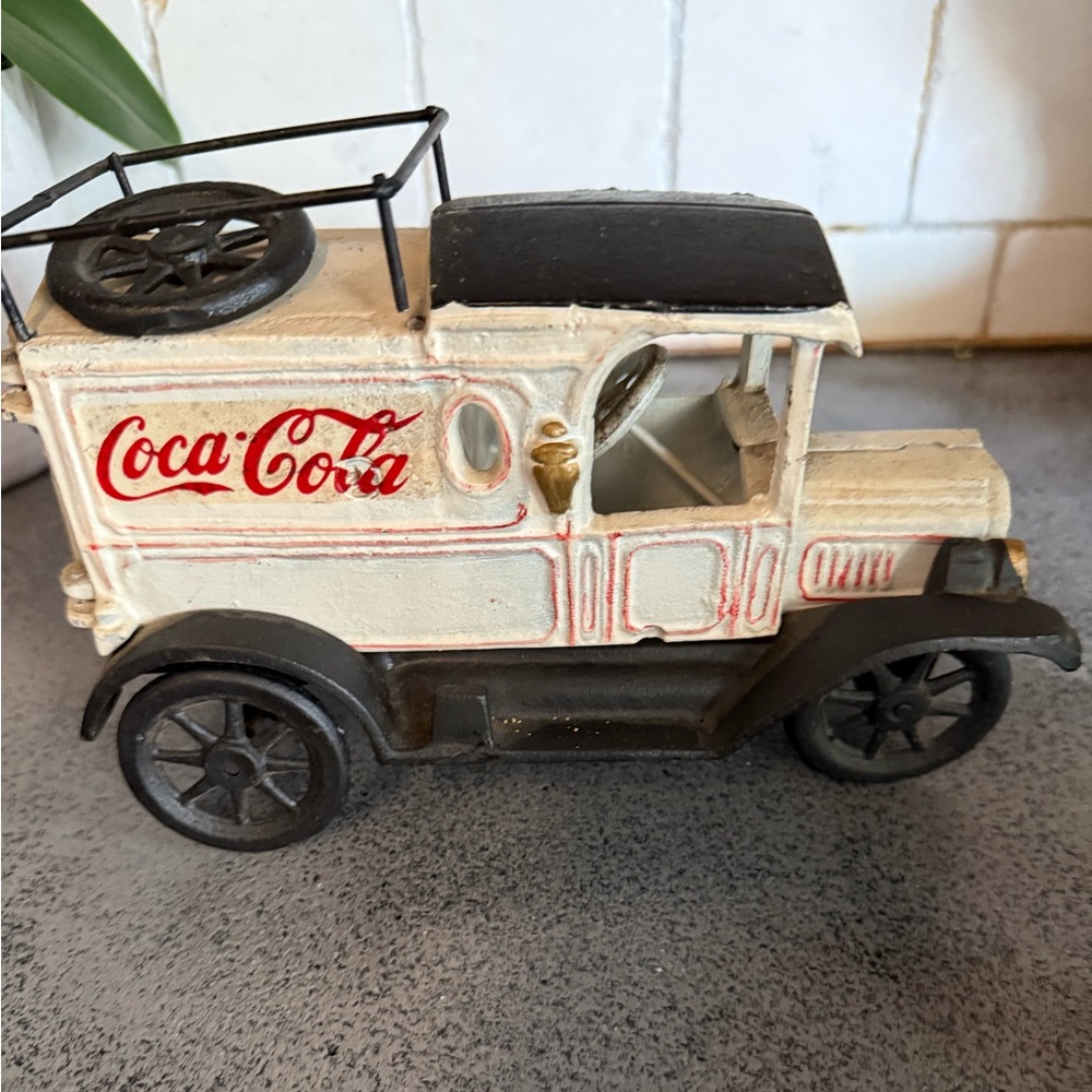 Coca-Cola Cream and Black Model Truck